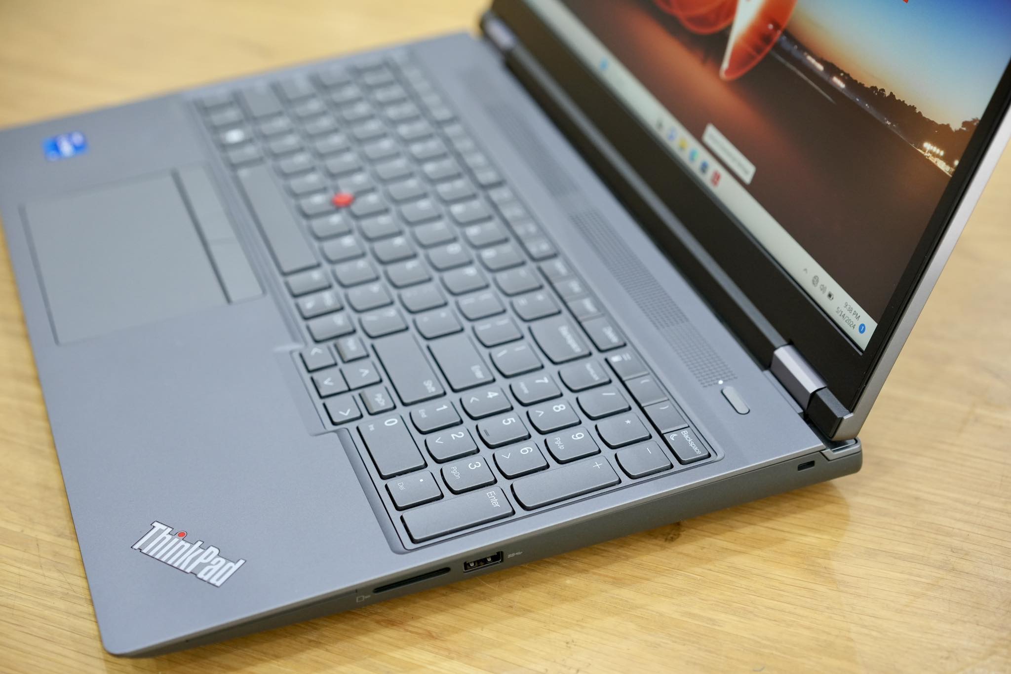 Lenovo ThinkPad P16 Gen 1 16 Inch 2022 Outlet Refubrised Tr lenovo-thinkpad-p16-gen-1-16-inch-2022-outlet-refubrised-tr